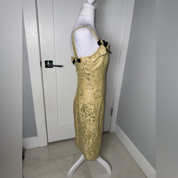 Dolce & Gabbana NWT Jacquard Dorato Dress in Gold/ Size 6 - Picture 4 of 7
